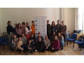 Spoločná fotografia pedagógov a žiakov, ktorí sa zúčastnili školenia Projekt je zmena