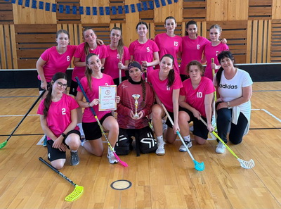 Diev�at� Gymn�zia Janka Kr�a v Zlat�ch Moravciach ovl�dli krajsk� kolo v Super Poh�ri Florbalu a postupuj� na celoslovensk� kolo!!!