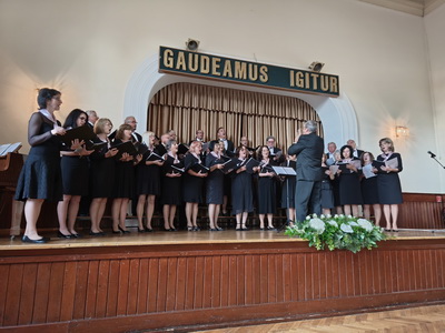 Pocta dirigentovi v&nbsp;podan� zboru Schola Cantorum