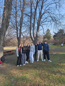 Prv�ci a&nbsp;druh�ci na ��elovom cvi�en�