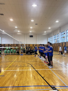 Majstrovstv� kraja vo volejbale op� v �portovej hale Gymn�zia J. Kr�a 